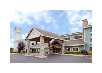 AmericInn Lodge & Suites — Munising