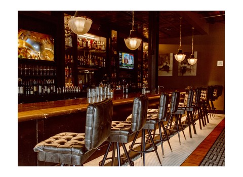 Bowdie's Chophouse — Lansing