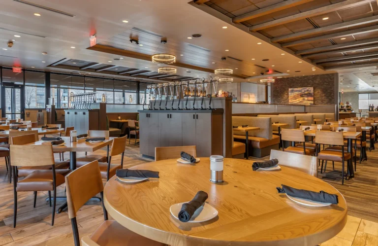 Cooper's Hawk Winery & Restaurant Troy interior dining room