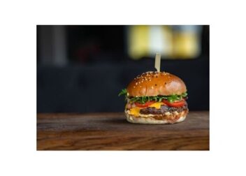 Five Guys — Novi