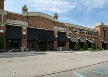 Maggiano's Little Italy — Troy