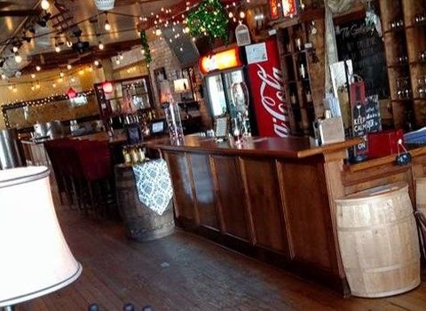 Howell's MainStreet Winery