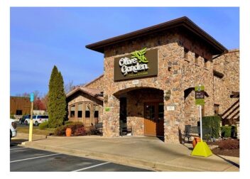 Olive Garden — Novi Town Center