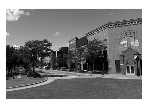Varnum LLP — Novi